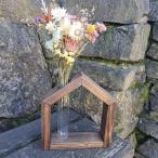 Drevený domček s vázičkou (2/7)